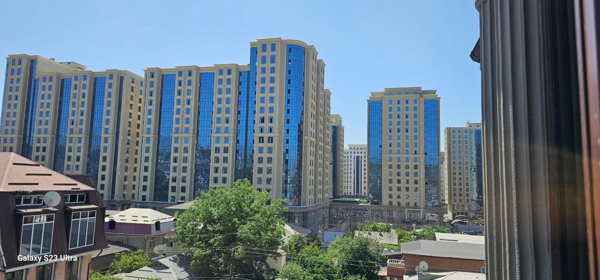 Hotel Sharq Dushanbe Bagian luar foto